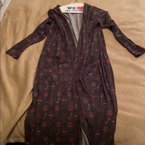 Long cardigan - Picture 1 of 2